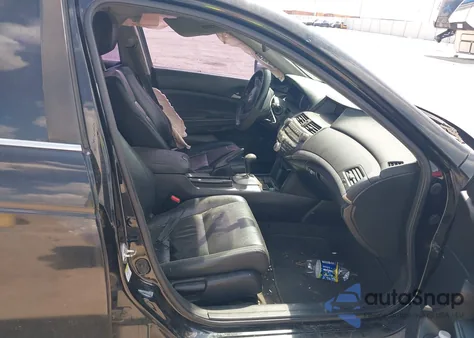 2011 Honda Accord 2.4 Se z USA, uszkodzony, nr VIN 1HGCP2F61BA010244